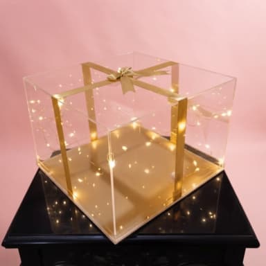 Acrylic Cake Display Box | Transparent Gift Box