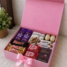 Gift Sets With Chocolates