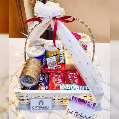 Custom Eid Basket for Her Festive Gift Hamper with Chocolates & Jewellery