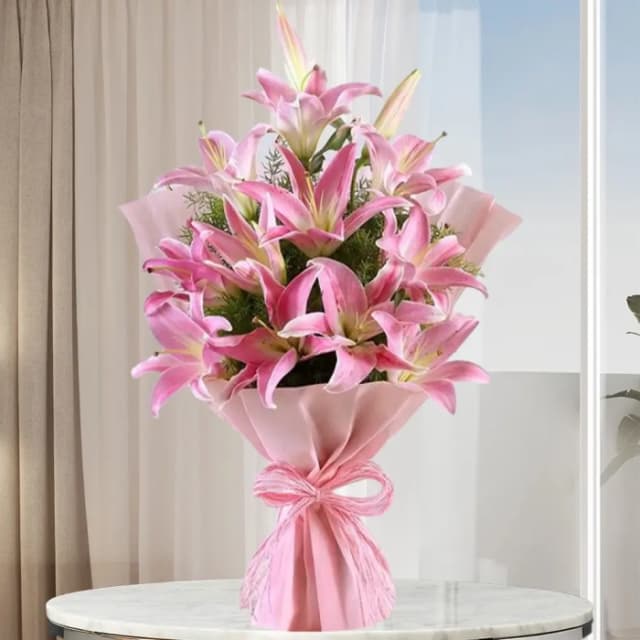 Elegant Pink Lily Bouquet