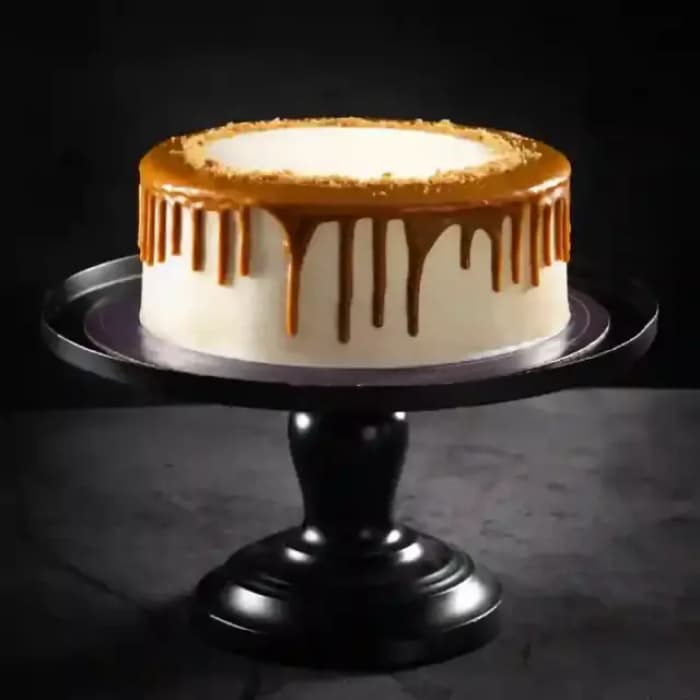 Lotus Cake | Rich & Creamy Lotus Biscoff Cake