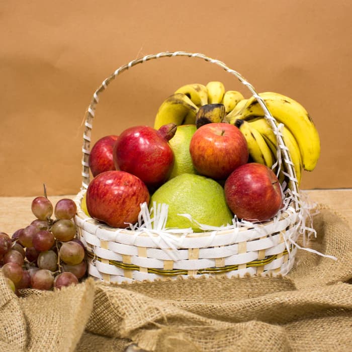 Small Fruit Basket | Fresh Seasonal Fruits