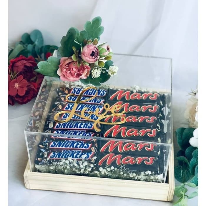 Luxury Transparent Snacks Gift Box