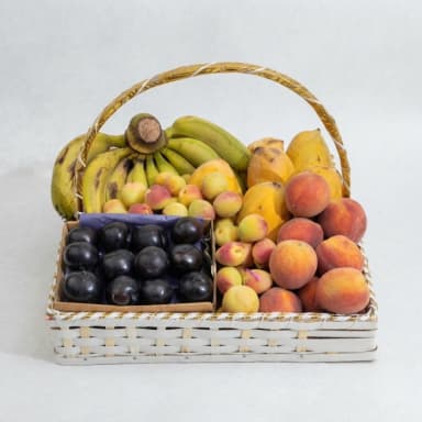 Premium Fruit Basket | Seasonal Fruits
