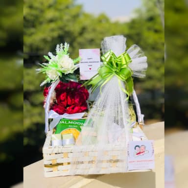 The Ramadan/Eid Glory Basket For Her