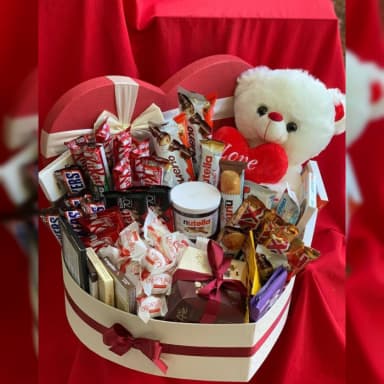 Heart Shape Mix Chocolate Box – Assorted Chocolate Gift