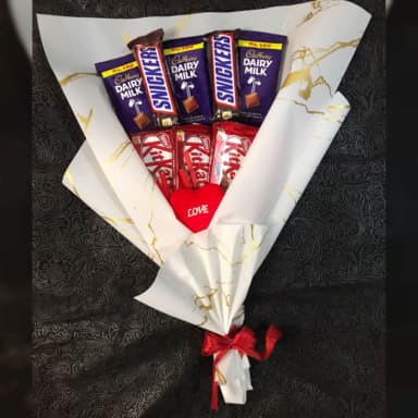 Premium Chocolates Bouquet Gift in Pakistan