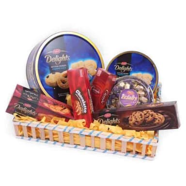 Cookies Gift Basket Premium Assorted Biscuit & Chocolate Hamper