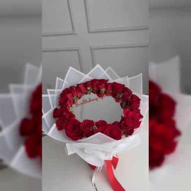 Luxury Red Rose Mirror Bouquet for Birthday Gift