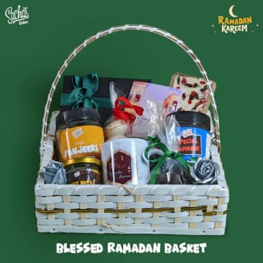 Blessed Ramadan Basket