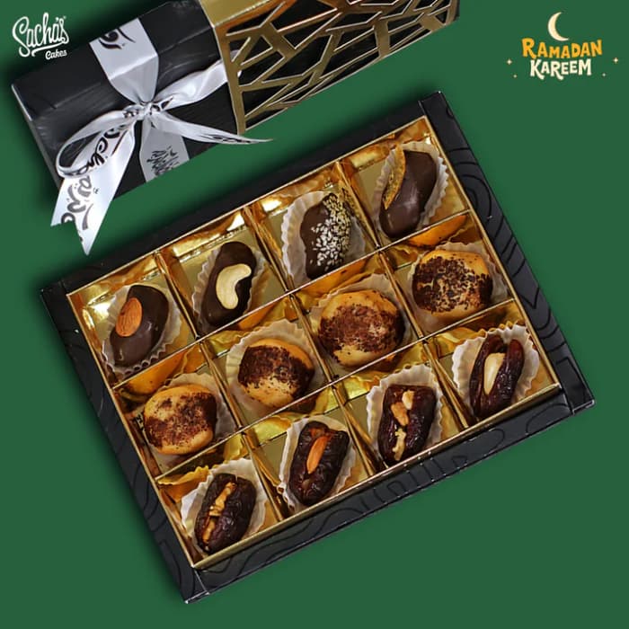 12 pcs Assorted Dates Box