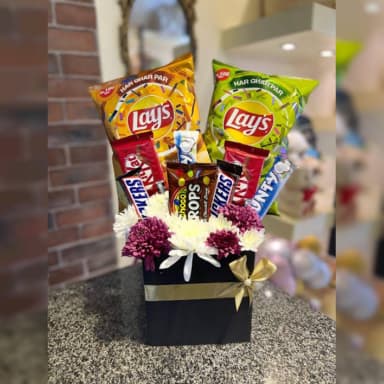 Premium Luxury Snack Gift Box for Special Occasions