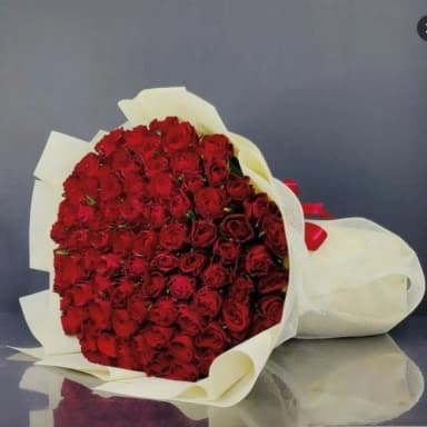 Crimson Luxe Rose Bouquet | Premium Romantic Flower Gift