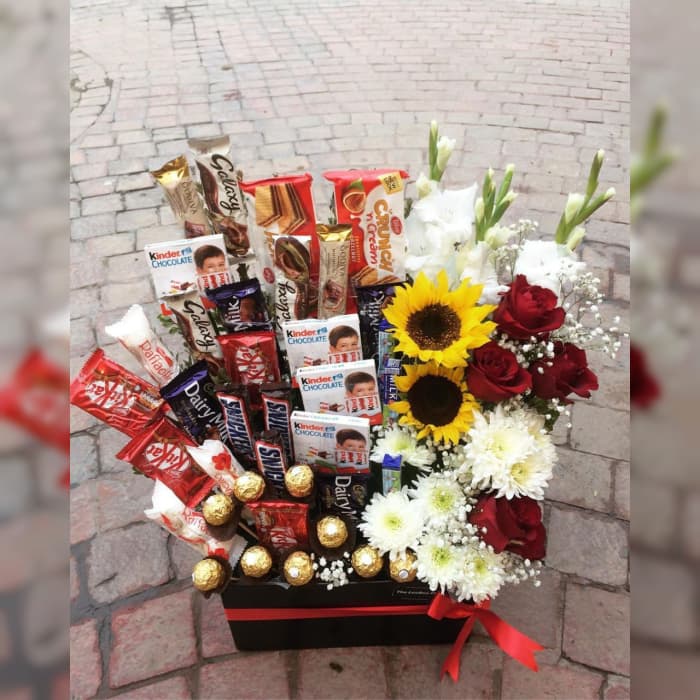 Chocolate & Flowers Gift Box cover image 1