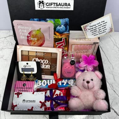 Rose Glam Chic & Trendy Gift Box for Wife