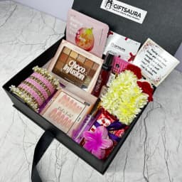 The Chandni Radiance Box For Her thumbnail 3
