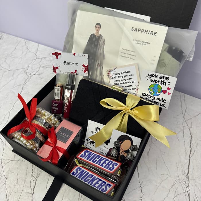 Women’s Gift Hamper | Birthday Gift for Her cover image 1